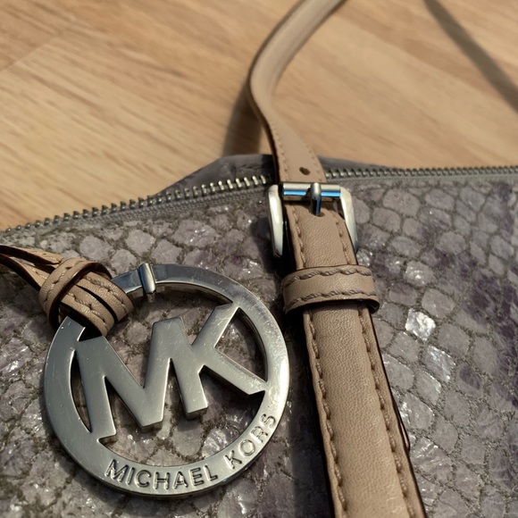 Michael Kors Bag!!!! Best Offer!!! - Picture 2 of 4